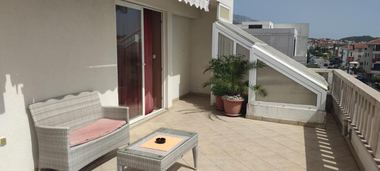 Happy Basset Terrace Apartamento Makarska Exterior foto