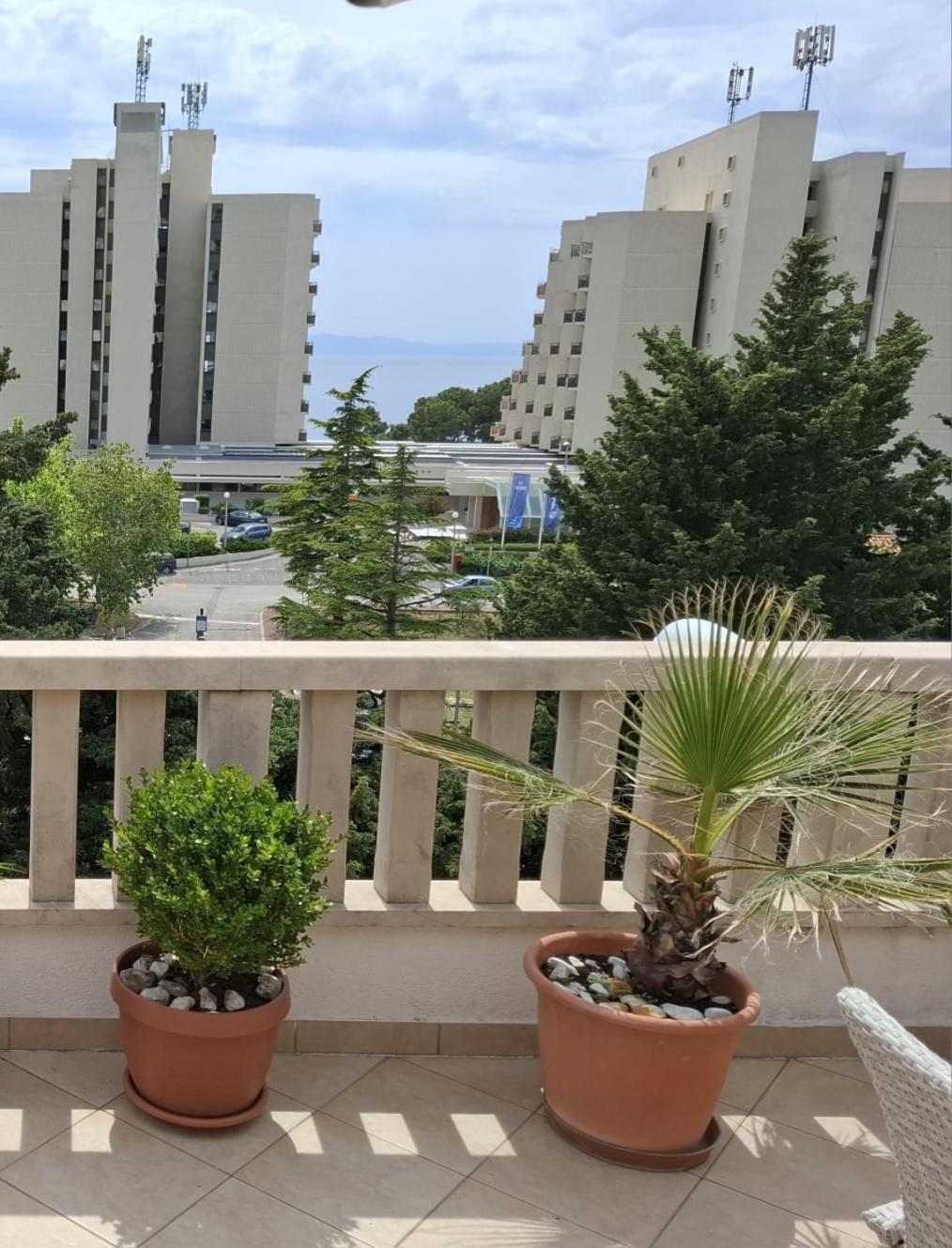 Happy Basset Terrace Apartamento Makarska Exterior foto